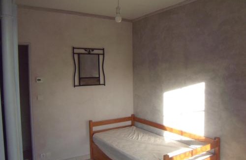 Courdemanche House | petite touche