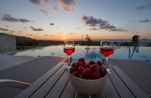 Limeniskos Villa | Petras Luxury Villas