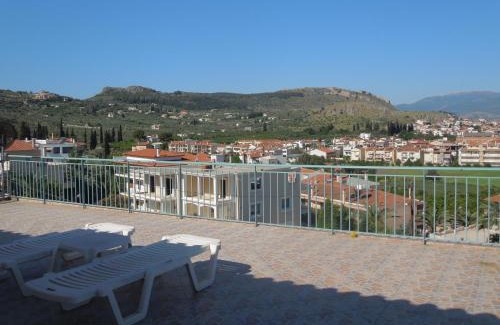 Aria Apartment | Petros House 1