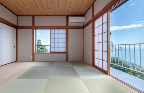 Atami House | Pets allowed Enjoy the ocean view from the balco/Atami Shizuoka