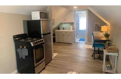 Norway Apartment | Pets OK - In Unit Free Laundry, Attic Apartment - Cute and Clean.