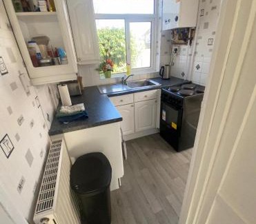 Bloxwich Apartment | Petsol Apartments