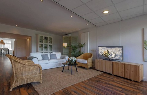 Giessendam Apartment | Peulenstraat 224 (app. 4-6 pers.)
