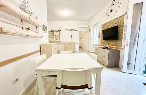 La Maddalena Apartment | PGS Immobiliare srls Residenza Marino Bilocale in centro storico La Maddalena