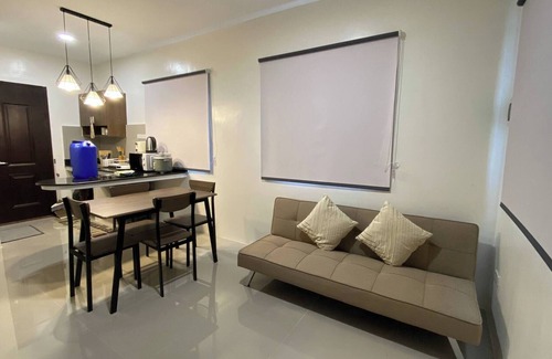 General Santos House | Peaceful 2BR Home in GenSan - AC, WiFi, Netflix, Patio & Free Parking