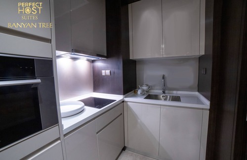 Imbi Apartment | PH Suites at Banyan Tree Studio King Suites - 19