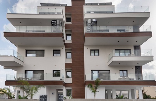 Kato Polemidia Apartment | Phaedrus Living: Limassol Opalia Residences Crystal
