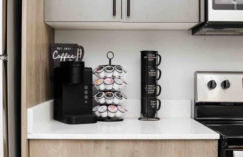 Pharr Apartment | Pharr Chic: Fresh & Stylish Getaway for Families