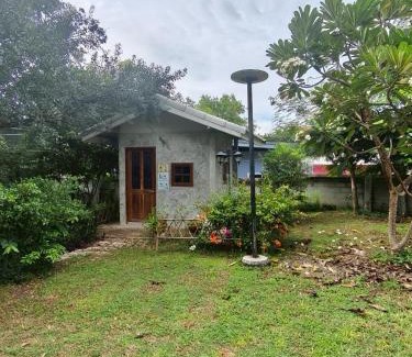 Uthai Thani House | Phawaeng Resort พะแวงรีสอร์ท