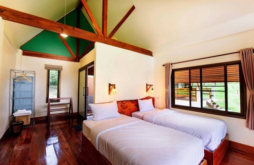 Ranong Hotel | Phayamas Private Beach Resort and Island Brew - Adults Only