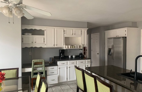 Cordova House | Phenomenal 4 Bedroom Home - The Ultimate Retreat.