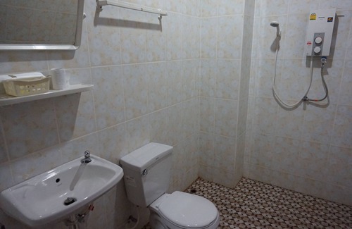 Pakse Hotel | Phetphaylin Hotel