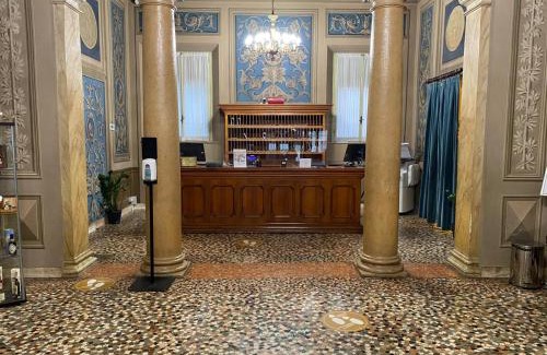 Old Town Hotel | PHI Hotel Canalgrande