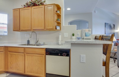 North Mountain Condo | Phoenix Condo w/Resort Perks & Mountain Views!