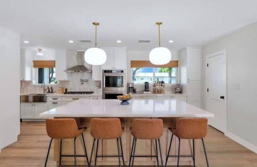 Alhambra House | Phoenix Home Away From Home
