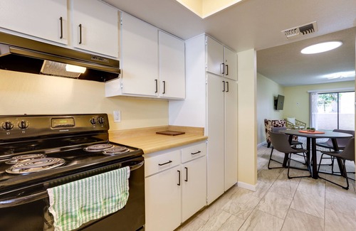 Lake Biltmore Village Condo | Phoenix Home: Pool, Hot Tub & Near Spring Training