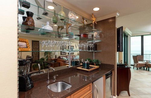 Orange Beach East Condo | Phoenix IX by Brett Robinson Vacations