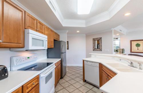 Orange Beach Apartment | Phoenix on the Bay 1412 by Liquid Life