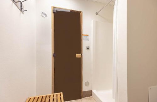Orange Beach Apartment | Phoenix on the Bay 2 by Brett Robinson Vacations