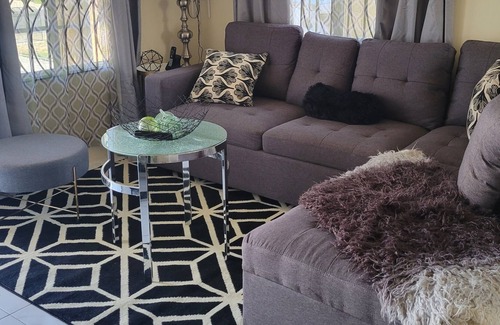 Portmore House | Phoenix park village gated community protmore
