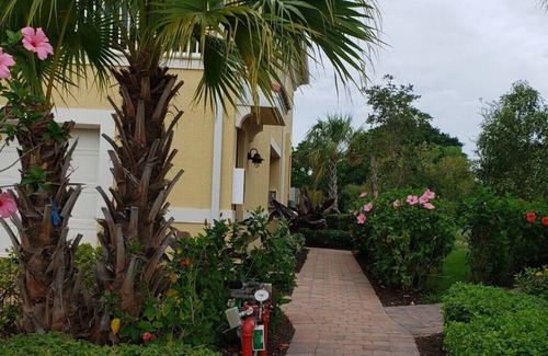 Osprey Condo | Phoenix Retreat - Relaxing 3 bedroom home away from home