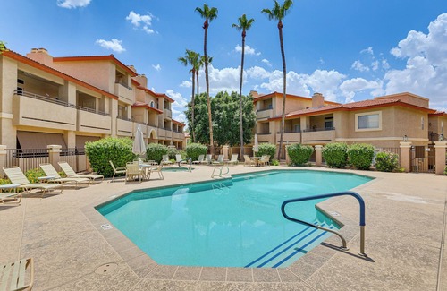 North Mountain House | Phoenix Townhome w/Pool Access, 13 Mi to Old Town