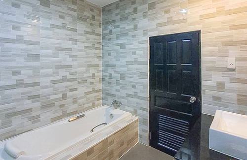 Sangkhla Buri Hotel | Phornpailin Riverside Resort