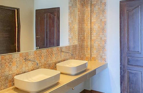 Sangkhla Buri Hotel | Phornpailin Riverside Resort
