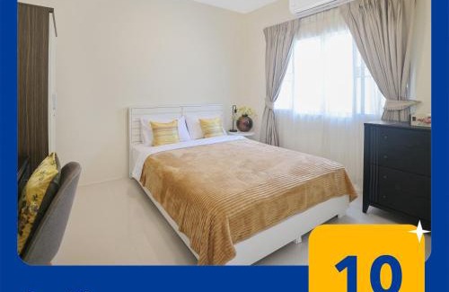 Si Sunthon Villa | Phuket 3-Bedrooms 220 m2 Private XL-Family Villa