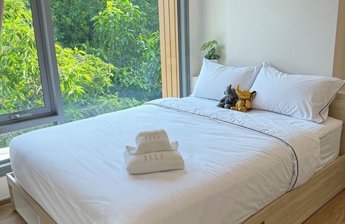 Phuket Condo | Phuket Condo 2BR Phyll Condo (Max 3 Pax) Fastinating Pool Close to Shopping mall