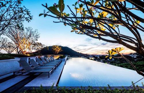Talat Yai Apartment | Phuket Town - Infinity Pool & Gym