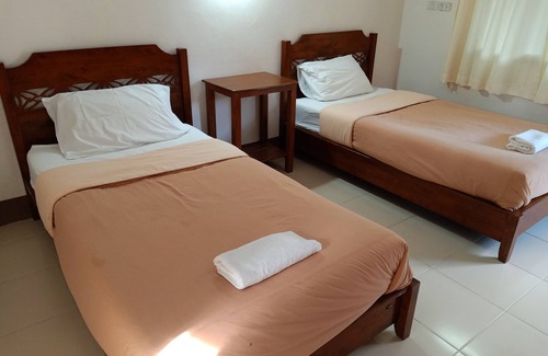 Ban Tom Hotel | Phumchan Place Hotel