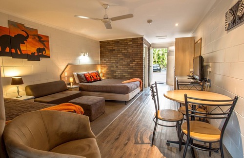 Urraween Hotel | Pialba Motor Inn