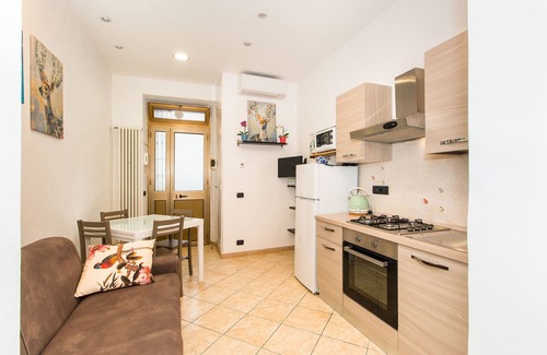 Cavoretto Apartment | Piazza Bengasi Cozy Apartment