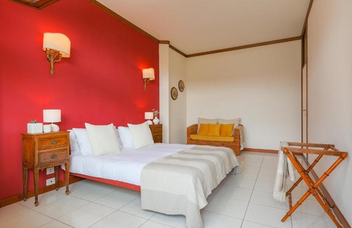 Como City Centre Apartment | Piazza Cavour Lake View - byMyHomeinComo