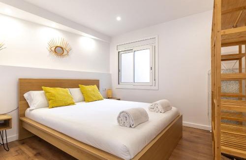Cornella de Llobregat Apartment | Picasso Suites Cornellá Penthouse 2
