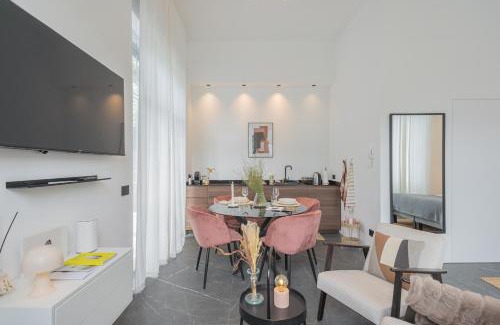 Carate Urio Apartment | Piccola Como Lotus by Rent All Como