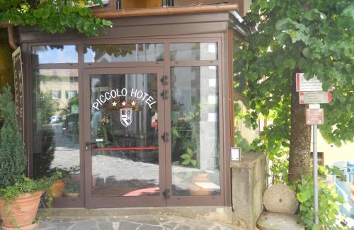 Lizzano in Belvedere Hotel | Piccolo Hotel