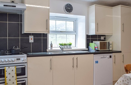 Pont-ar-gothi Cottage | Picked for its truly superb countryside views and offering lots of space throughout.