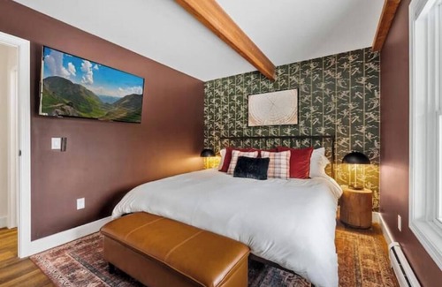 Bartlett Cabin | Pickering Lodge - Mtn View, Game Room, Hot Tub