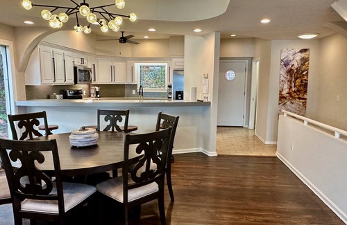 Counce Villa | Pickwick Lake Front Estate w/Spectacular Views, Boat Slip & Swimming Pool