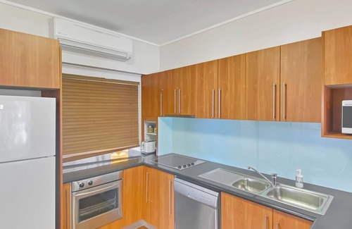 Picnic Bay Apartment | Picnic Bay Apartments Unit 3