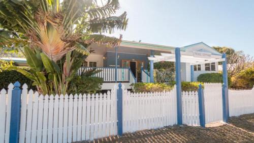Picnic Bay House | Picnic Cottage, Lovely Home Near The Beach