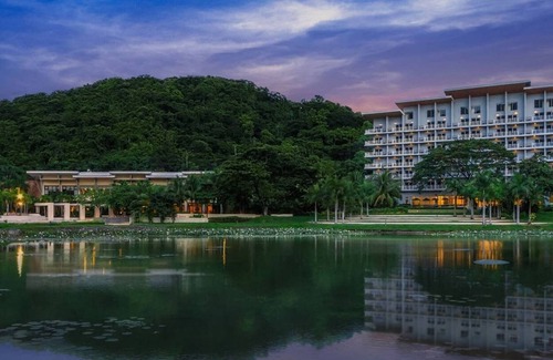 Nasugbu Apartment | Pico de Loro Beach and Country Club 2 bedroom