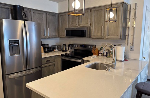 Killington Condo | Pico F305, wonderful updated unit with ski on ski off access to Pico Mountain.