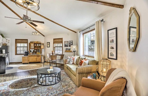 Trenton House | Picturesque Cottage in the Heart of Trenton!