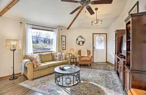 Trenton House | Picturesque Cottage in the Heart of Trenton!