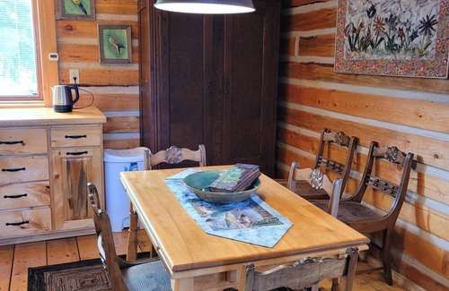Cody Cabin | Picturesque Mountain Cabin