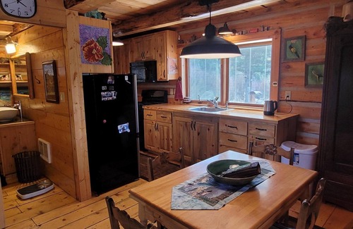 Cody Cabin | Picturesque Mountain Cabin