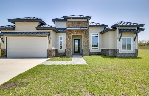 Port Isabel House | Picturesque Texas Gulf Coast Home in Port Isabel!